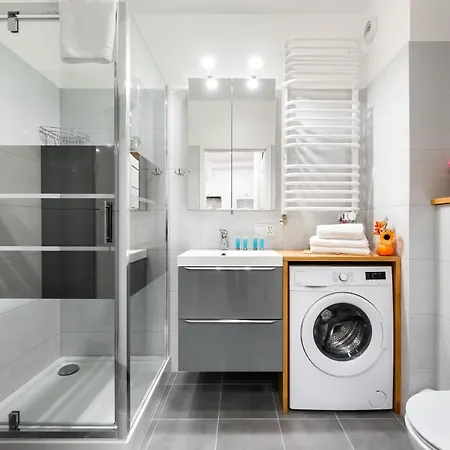 Apartment Metro Bemowo Colourful Warsaw