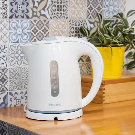 Metro Bemowo Colourful By Bookinghost Варшава