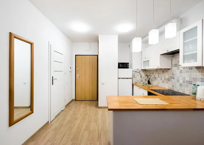 Metro Bemowo Colourful By Bookinghost *