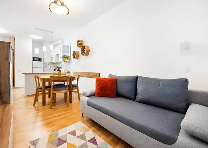 شقة Metro Bemowo Colourful By Bookinghost *