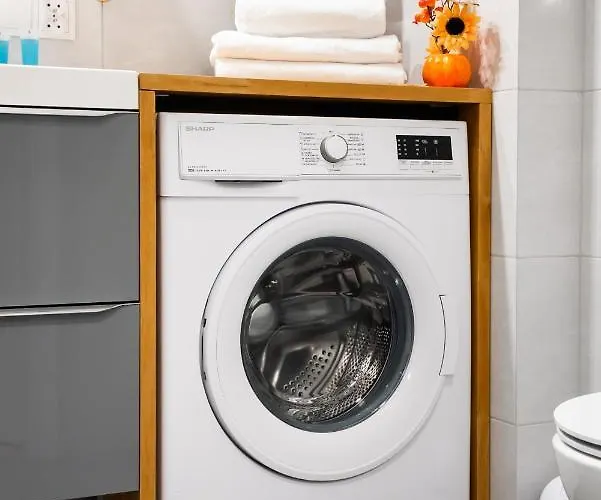 شقة Metro Bemowo Colourful By Bookinghost *